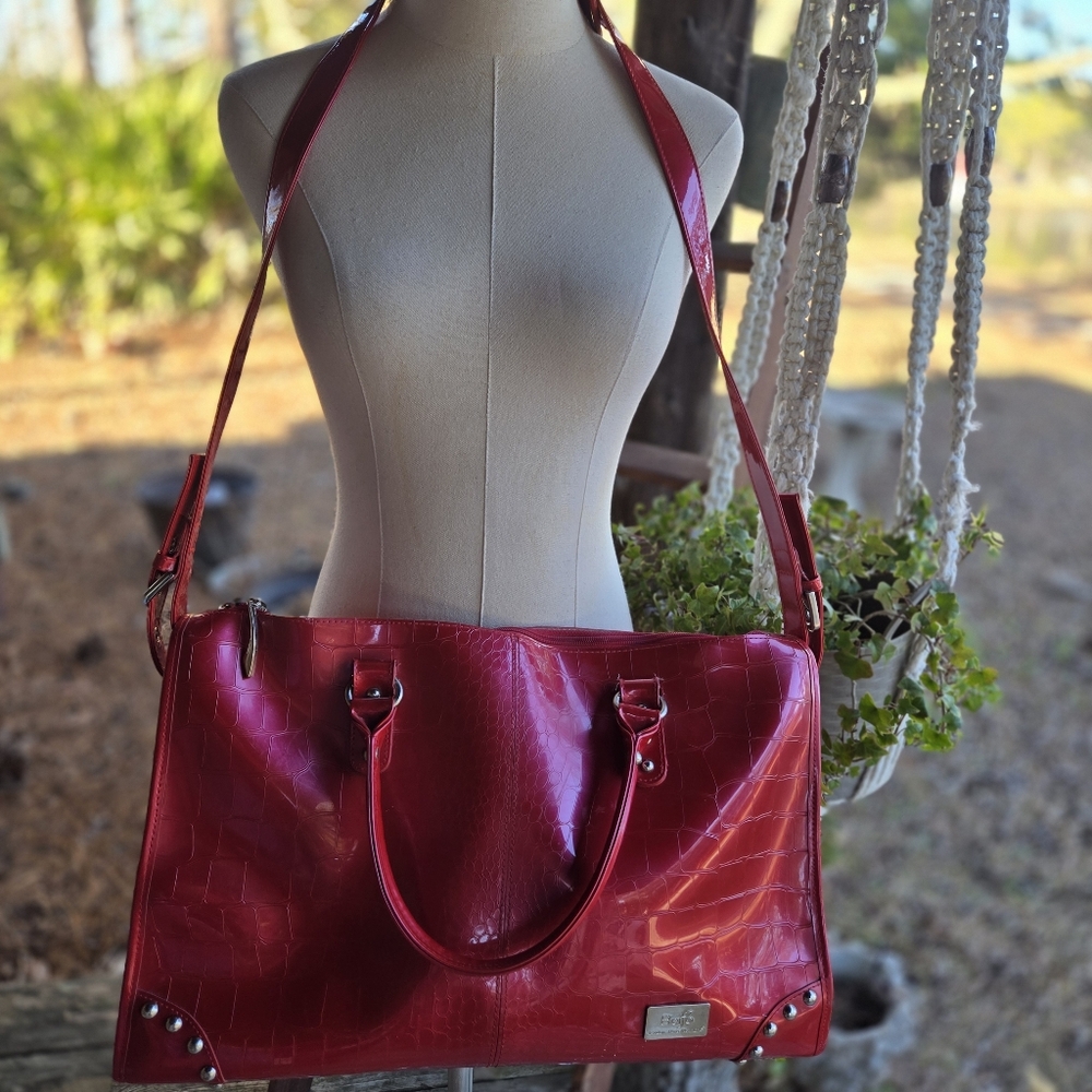 Beijo Red Large Vegan Croc Tote With Crossbody Strap